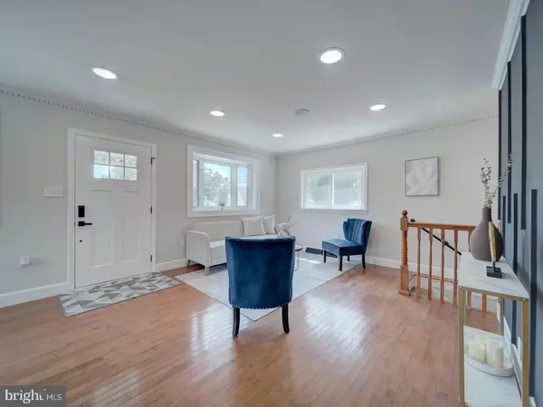 Capitol Heights, MD 20743,4807 FABLE ST