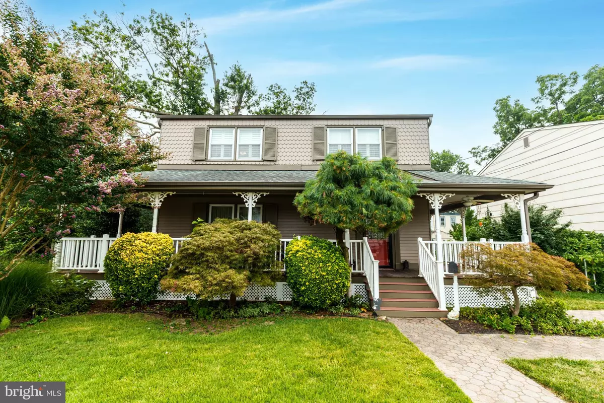 Burlington, NJ 08016,338 BROWN ST