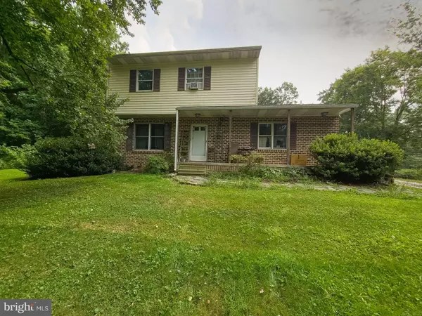 214 YOUNGS CHURCH RD, Shermans Dale, PA 17090