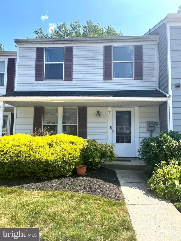38 WATERVIEW CT, Marlton, NJ 08053
