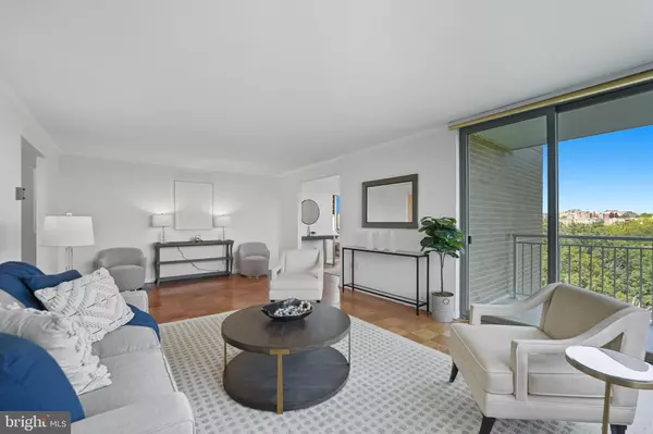 Washington, DC 20008,3001 VEAZEY TERRACE NW #1102