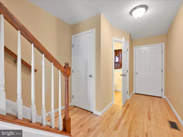 Mount Joy, PA 17552,230 LAKESIDE XING