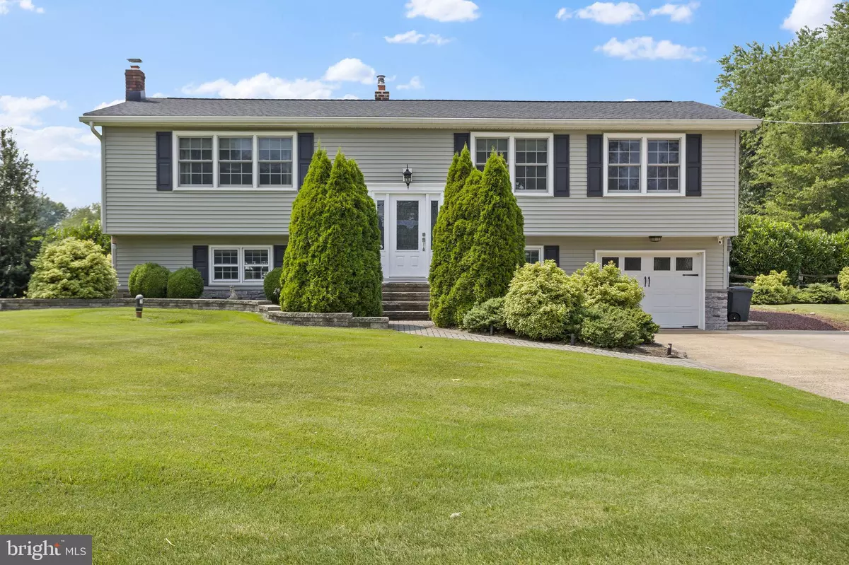 Hamilton, NJ 08620,112 EXTONVILLE RD