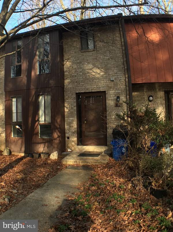 7829 BRIARDALE, Rockville, MD 20855