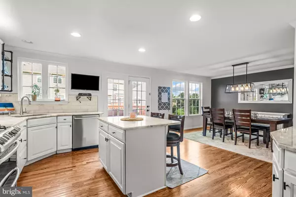 Cinnaminson, NJ 08077,221 NATHAN DR