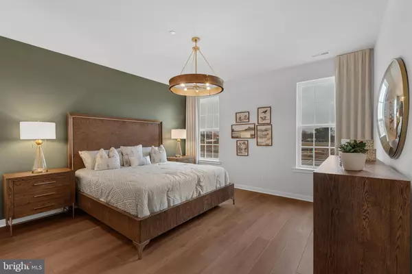 Levittown, PA 19055,86 CEDAR CIR