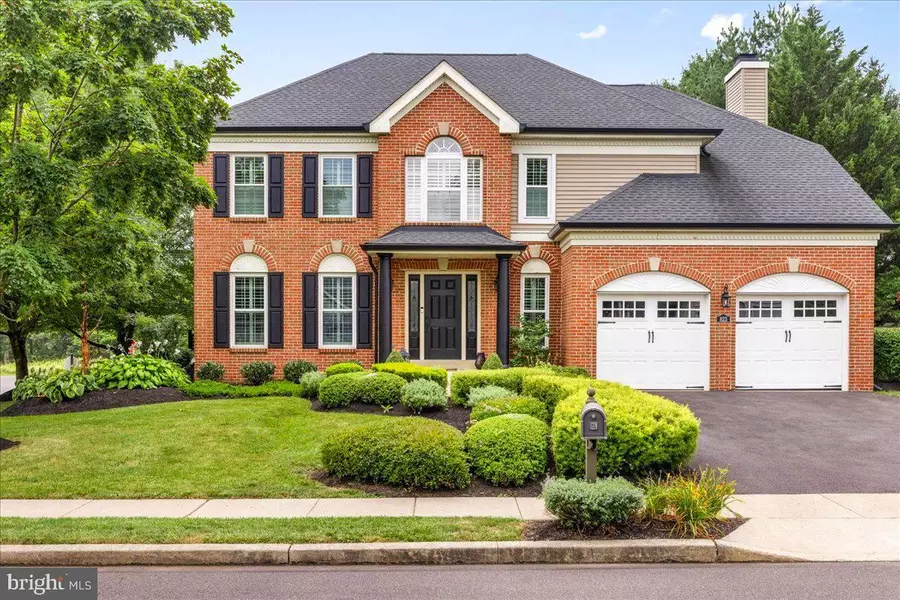 823 YEARLING DR, New Hope, PA 18938
