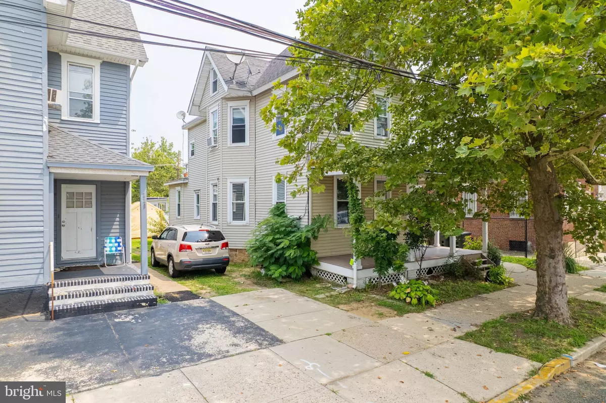 Riverside, NJ 08075,121 BRIDGEBORO ST