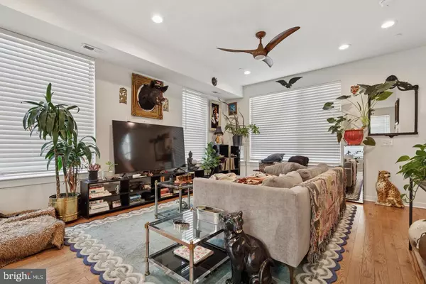Philadelphia, PA 19125,2128 KENSINGTON WALK