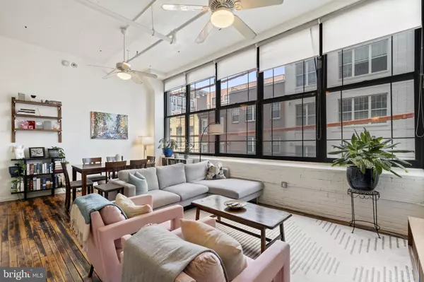 Philadelphia, PA 19107,314-22 N 12TH ST #203