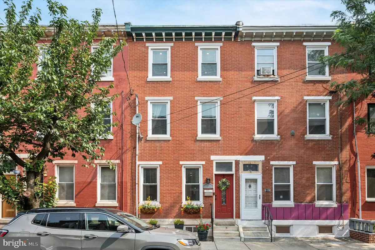 Philadelphia, PA 19147,427 DICKINSON ST