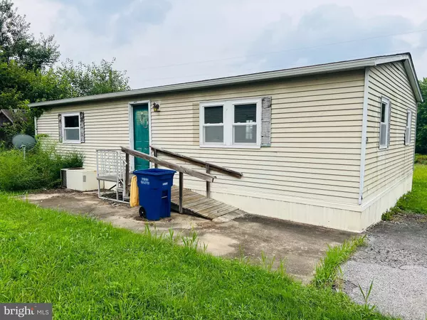 1659 WOOD CREST LN, Glen Rock, PA 17327