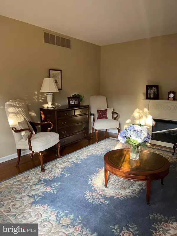 Medford, NJ 08055,123 PINE VALLEY DRIVE