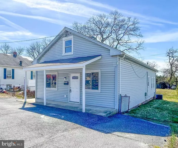 913 WISE AVE, Baltimore, MD 21222