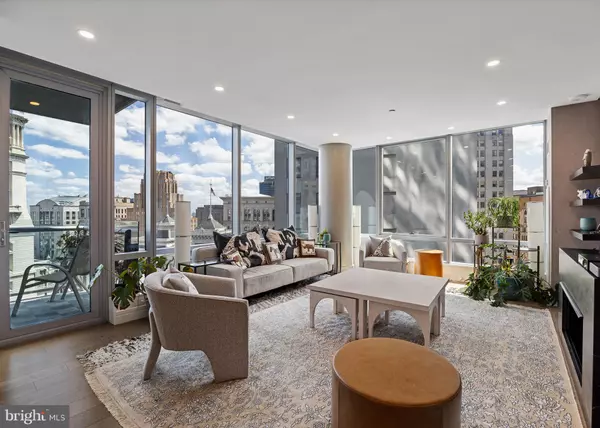 Philadelphia, PA 19102,1414 S PENN SQ #22B