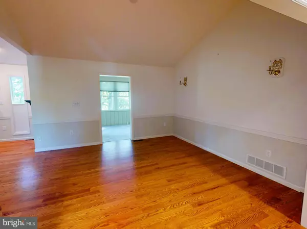 State College, PA 16801,128 COLONIAL CT
