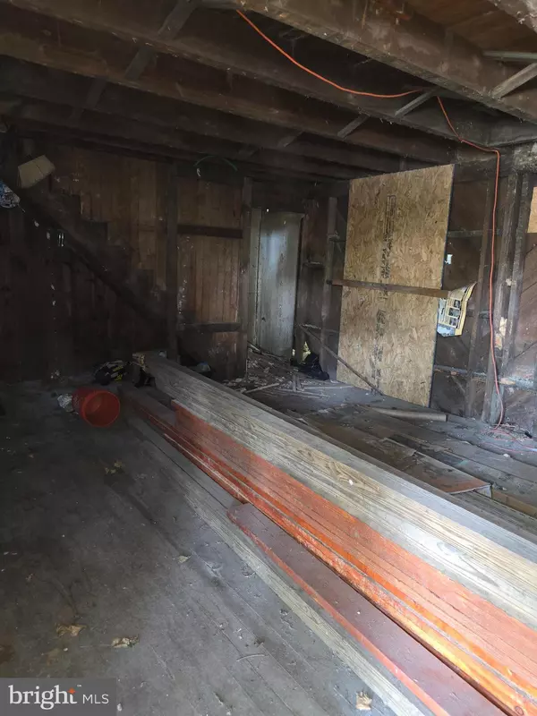 Pottsville, PA 17901,762 PORT CARBON ST CLAIR HWY ST