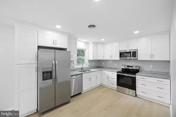 Luray, VA 22835,26 O'FLINN ST