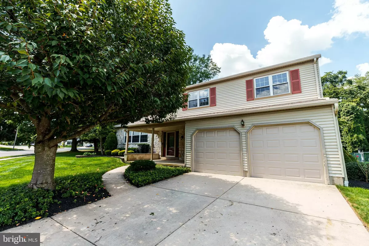Mount Laurel, NJ 08054,12 VICTORIA CT