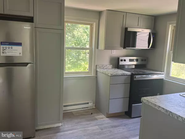 Green Lane, PA 18054,3145 ZEPP RD