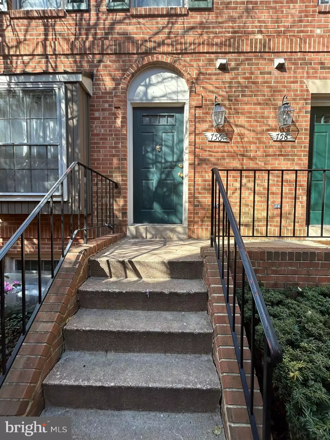 Arlington, VA 22203,756 N VERMONT ST