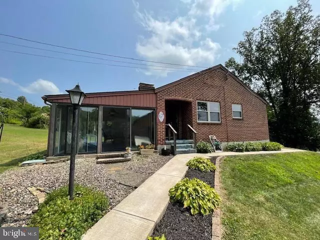 Lewistown, PA 17044,67 AIRPORT HILL RD