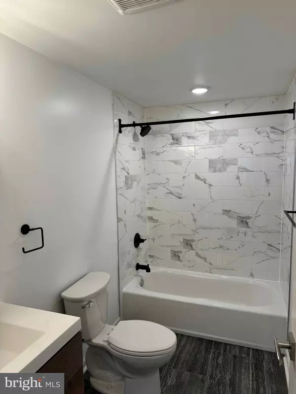 Philadelphia, PA 19128,6618 RIDGE AVE #306