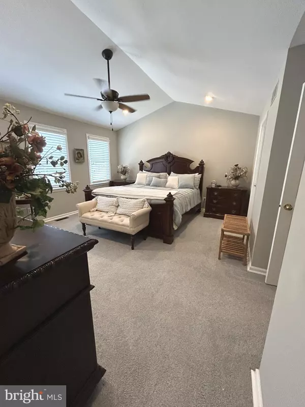 Yardley, PA 19067,315 ROWANTREE CIR
