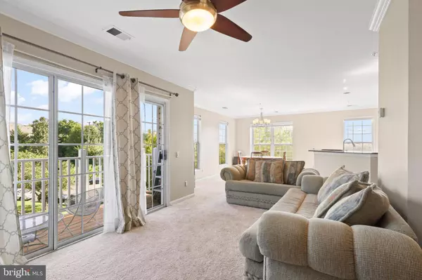 Lorton, VA 22079,8165 HALLEY CT #301