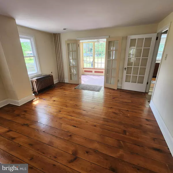 Thornton, PA 19373,36 WESTTOWN RD