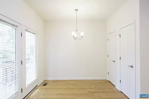 Charlottesville, VA 22903,139 LONGWOOD DR