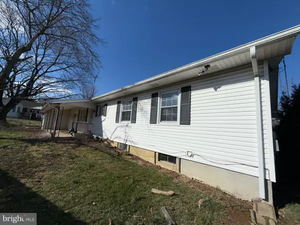 Martinsburg, WV 25401,200 GREENBRIAR RD