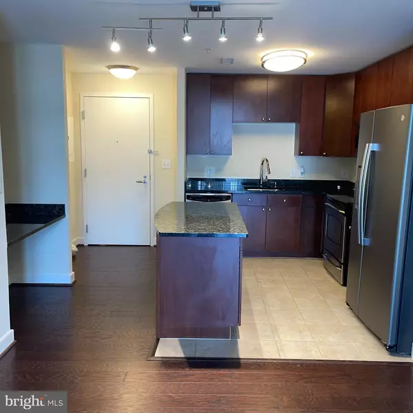 National Harbor, MD 20745,155 POTOMAC PASSAGE #336