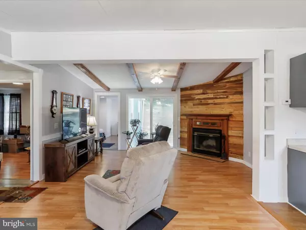 Berkeley Springs, WV 25411,36 CONCORD AVE
