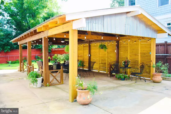 Arlington, VA 22205,6314 WASHINGTON BLVD