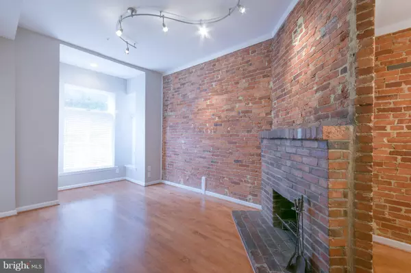 1352 KENYON ST NW #2, Washington, DC 20010