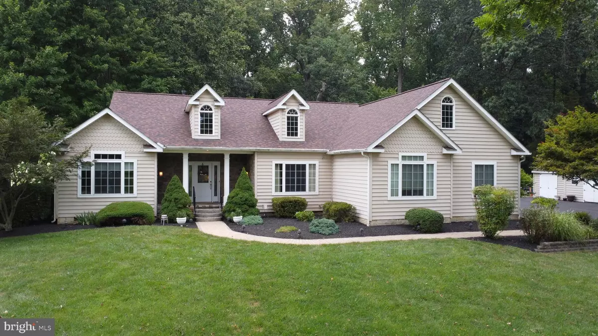Martinsburg, WV 25403,451 APPIAN WAY