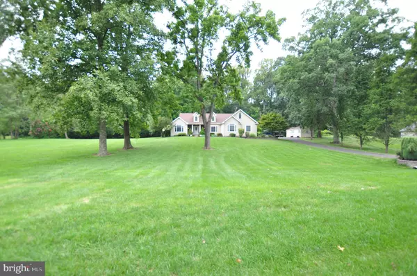 Martinsburg, WV 25403,451 APPIAN WAY
