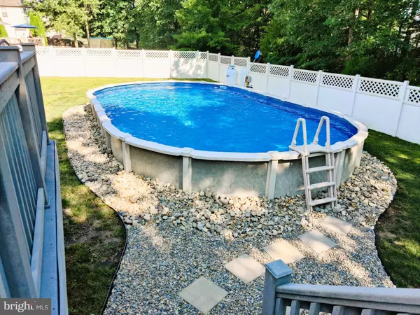 Williamstown, NJ 08094,960 MANNINGTON DR