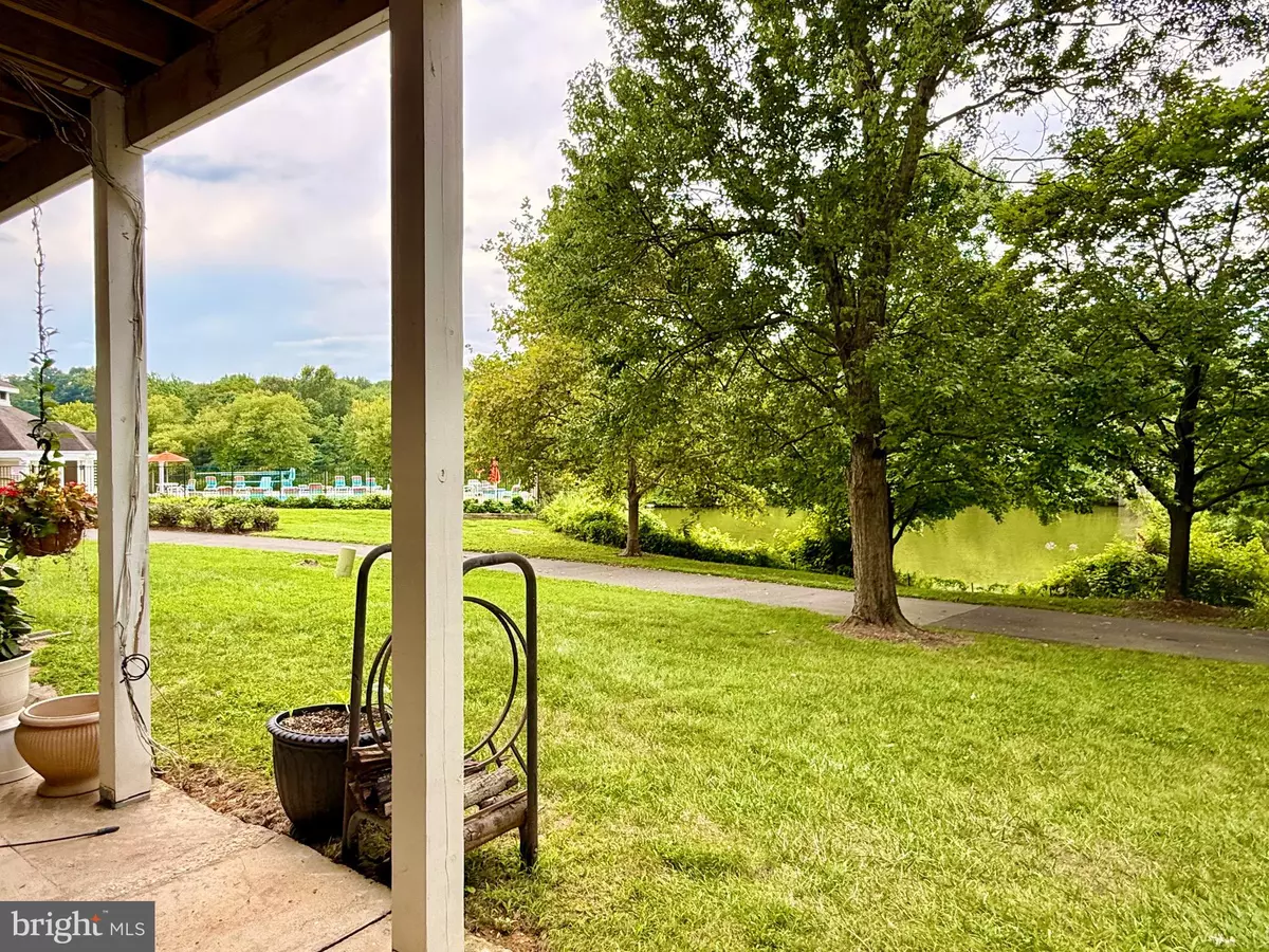 Falls Church, VA 22042,2930 YARLING CT #2930