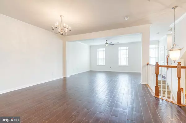 Hanover, MD 21076,7558-B STONEY RUN DR #7558B