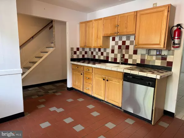 Arnold, MD 21012,1512 WINTERBERRY DR