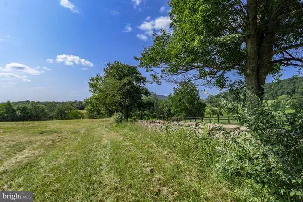 Marshall, VA 20115,CLARENDON FARM DR