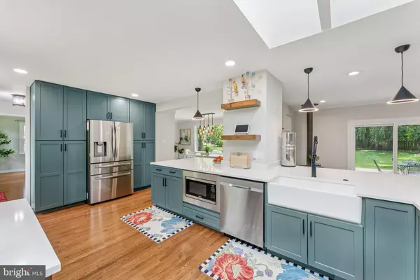 Darnestown, MD 20878,13320 WYE OAK DR