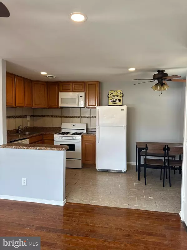 Philadelphia, PA 19114,3619 W CROWN AVE