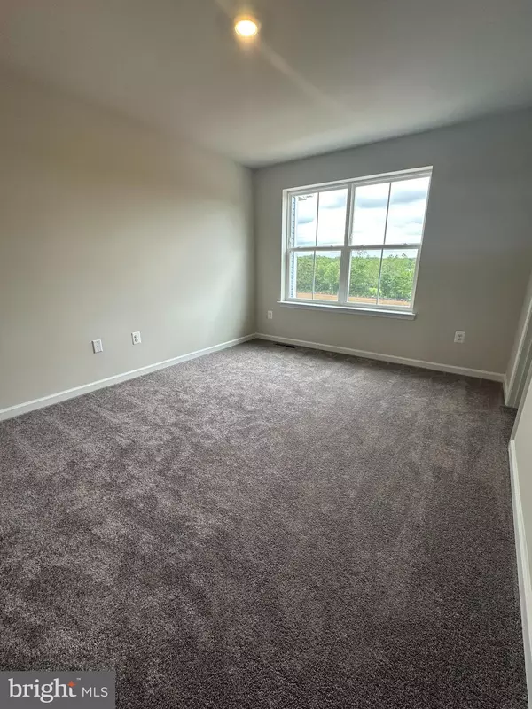 Ranson, WV 25438,327 SANDY BOTTOM CIRCLE