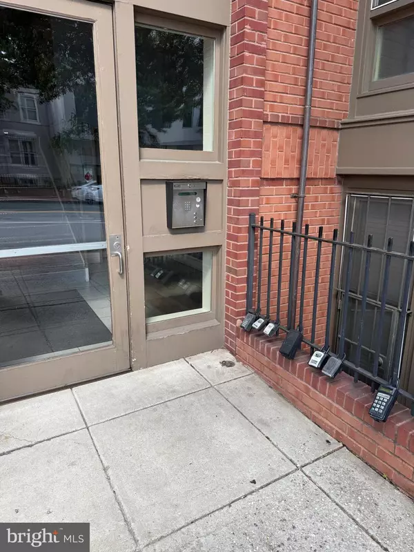 Washington, DC 20001,2910 GEORGIA AVE NW #404