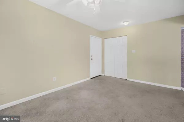 College Park, MD 20740,4709 TECUMSEH ST #302