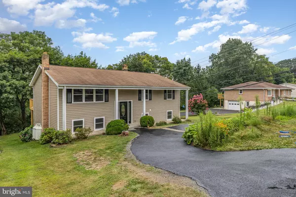 Enola, PA 17025,806 S HUMER ST