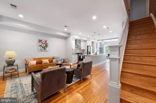 Washington, DC 20003,1606 POTOMAC AVE SE